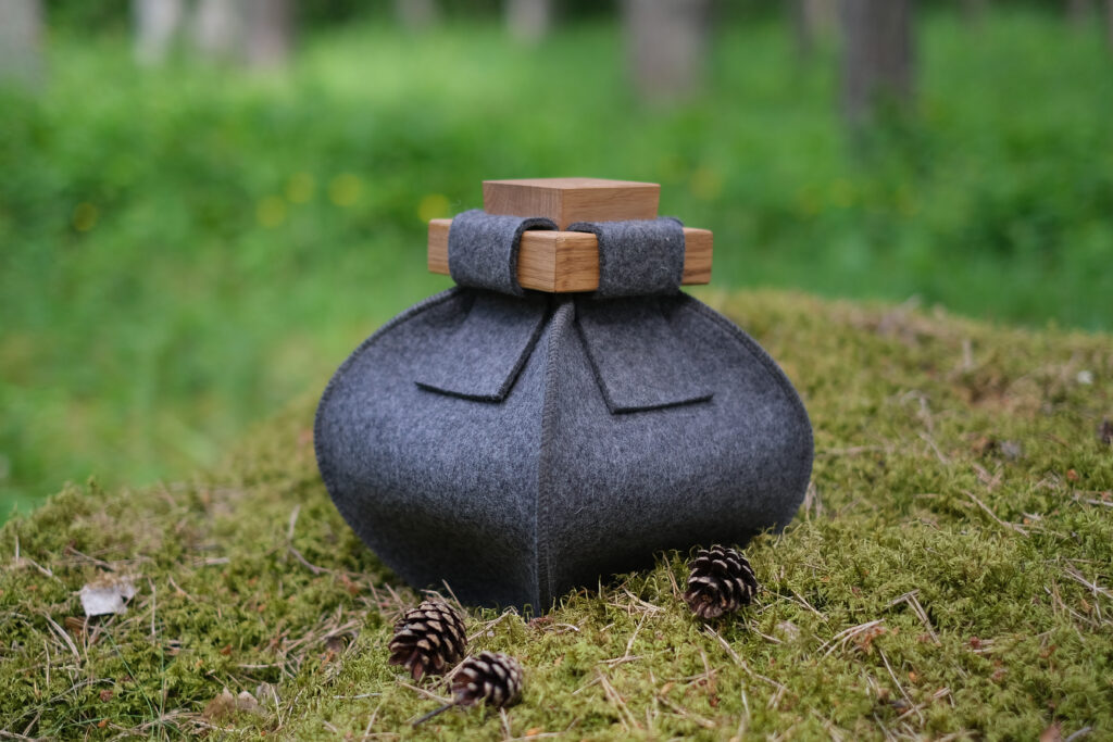 WURN urn tuhaurn